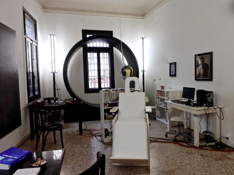 Comparative Investigation about the Disposition of the Width of a Circle - Thomas Zipp, Venezia 2013