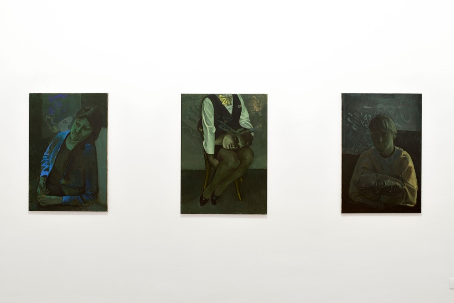 Victor Man, da sinistra: Untitled (Sirens), 2012, Collezione Rodica seward, Parigi; Orlando, 2013, courtesy dell'artista - Untitled (S.D. as Judith and Holofernes, 2011, Collezione Privata , Courtesy Gladstone Gallery New York / Bruxelles