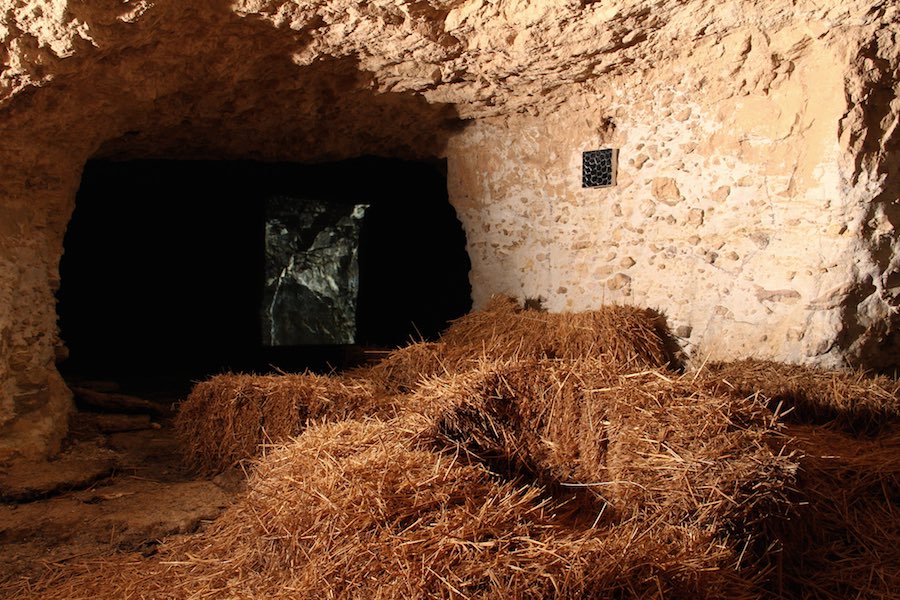 Occhio Riflesso I, Enrico Piras and Alessandro Sau, 2014, Grotta artificiale S'Iscurosu, Furtei, Sardegna; curated and documented by E. Piras and A.Sau
